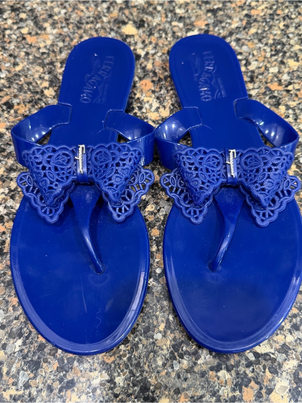 Salvatore  Ferragamo Womens Blue Bow Jelly Thong Sandals-size 8